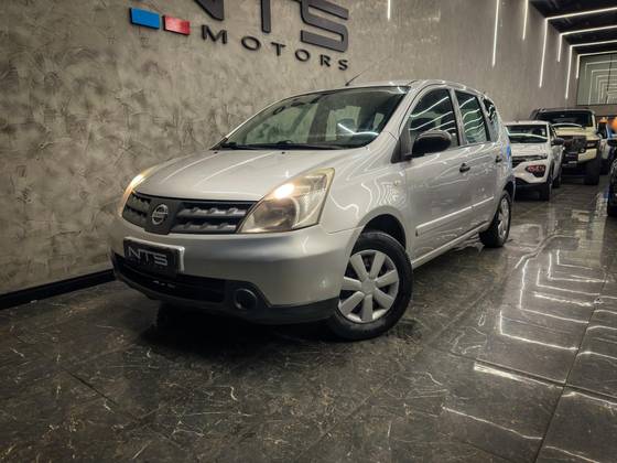 NISSAN LIVINA 1.6 S 16V FLEX 4P MANUAL NISSAN LIVINA 1.6 S 16V FLEX 4P MANUAL